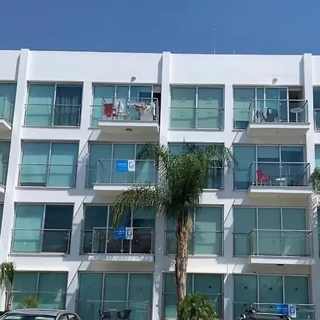 One-bedroom Apartment, 30m From The Apartment *