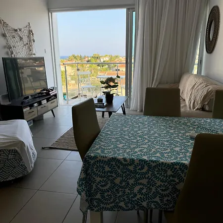 One-bedroom Apartment, 30m From An Amazing Beach, Coralli Lejlighed